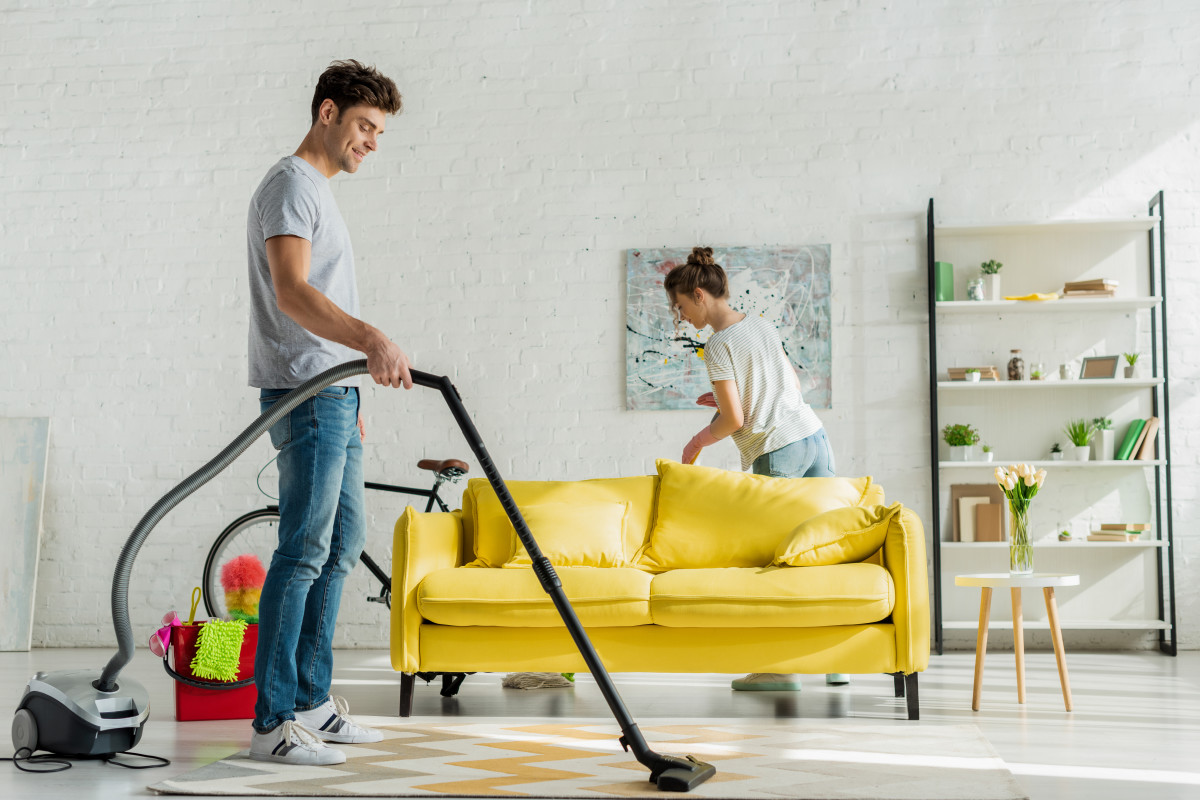 Karataş Bayan Temizlikçi